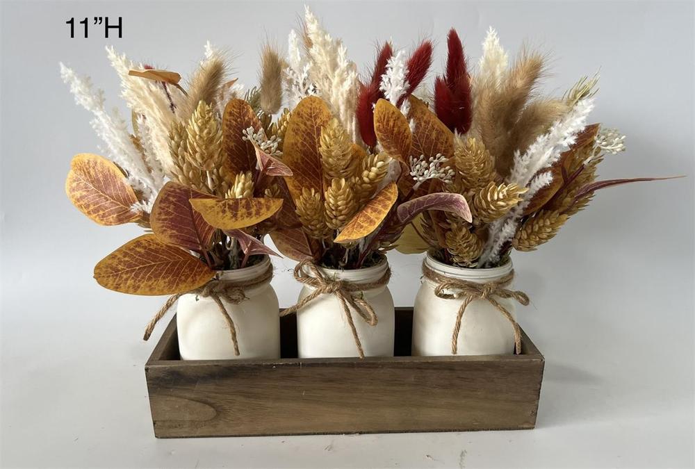 Botanical table decor