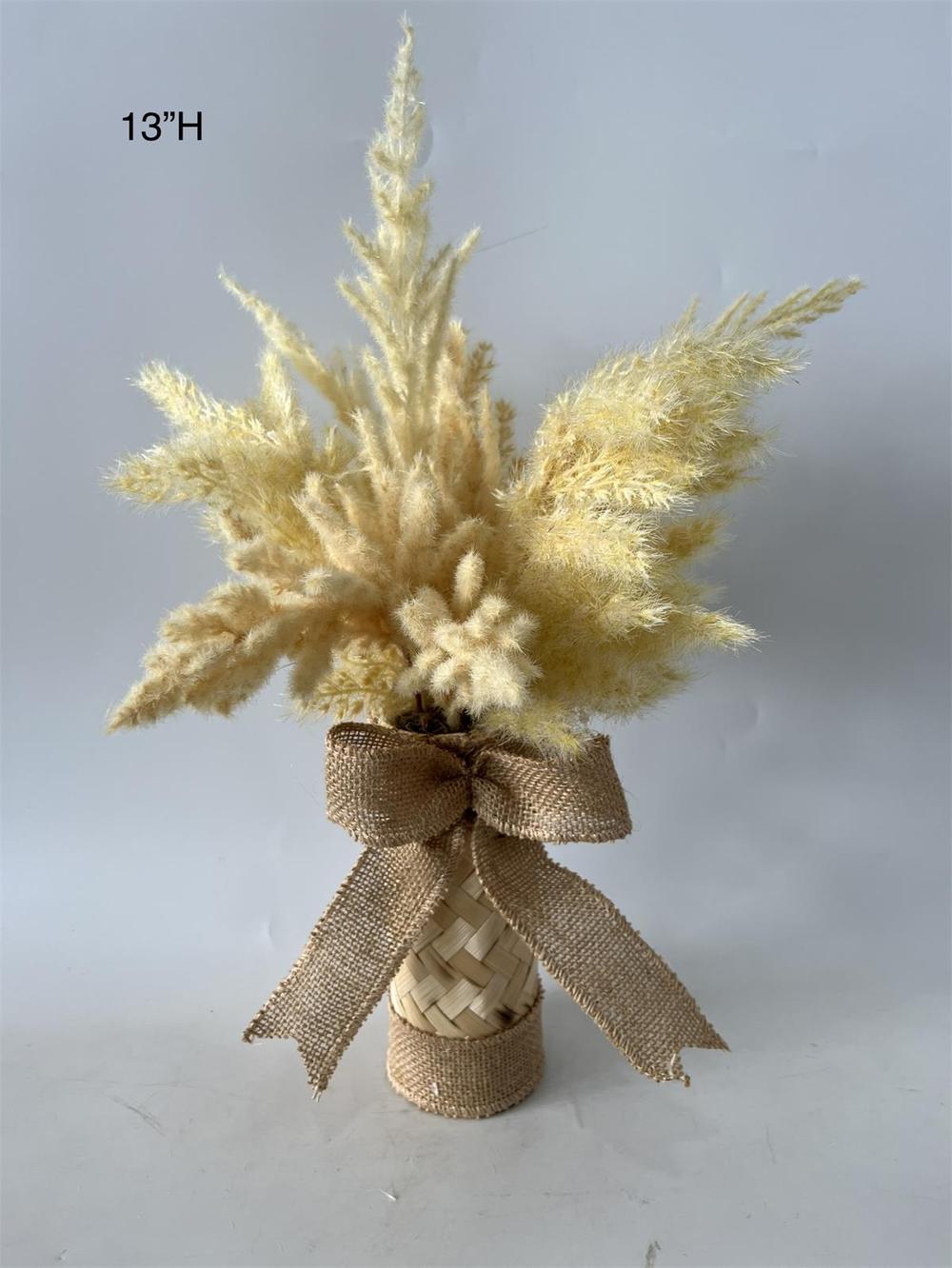 Botanical table decor