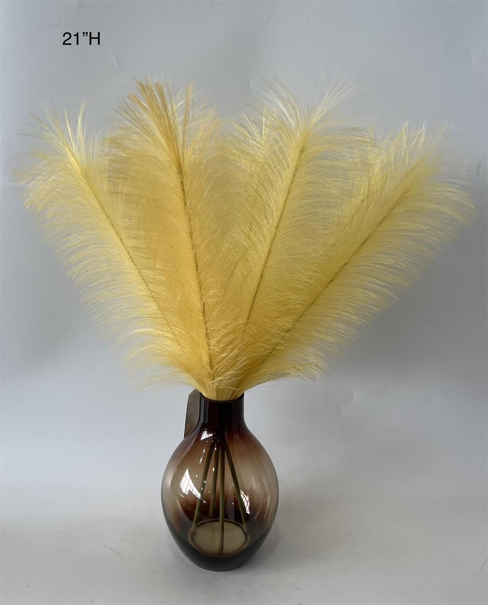 Botanical table decor