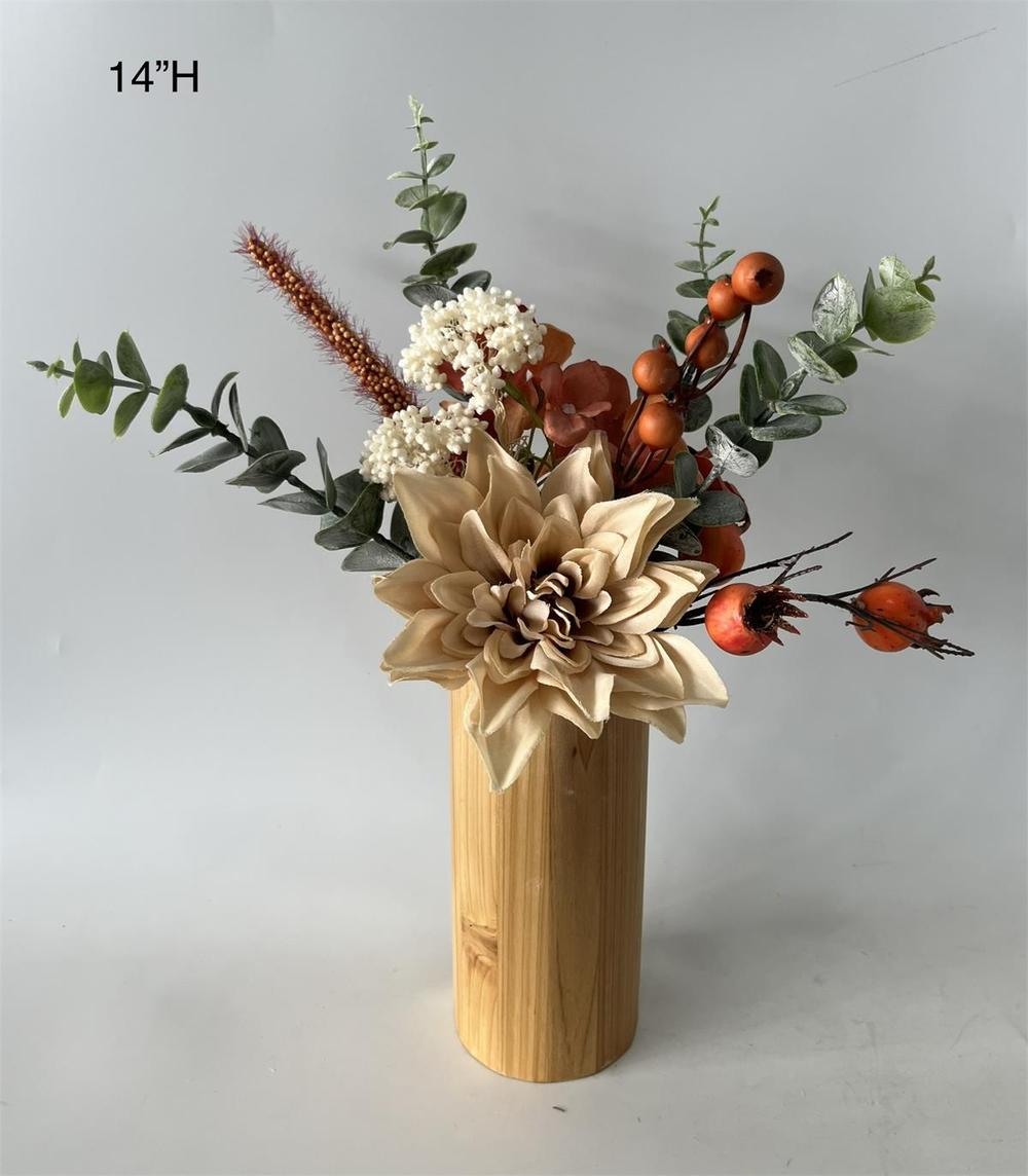 Botanical table decor