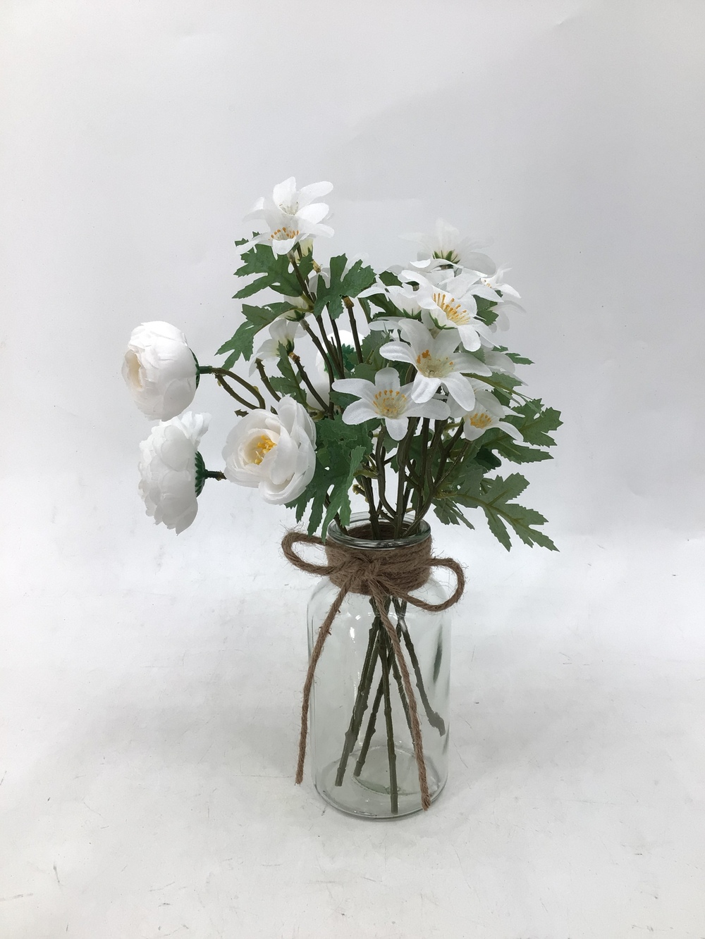 Botanical table decor