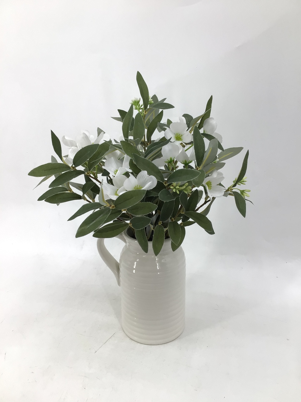 Botanical table decor