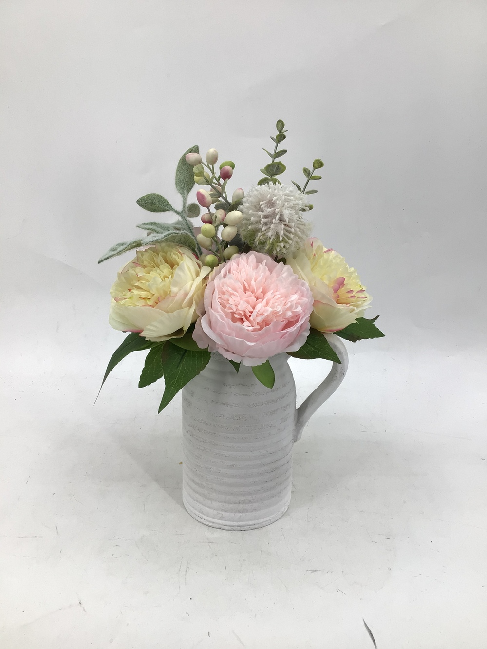 Botanical table decor
