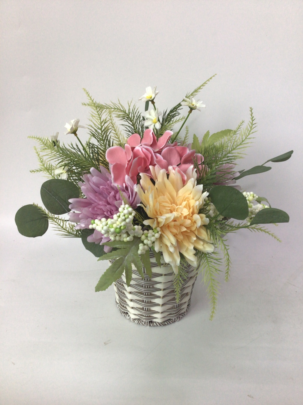Botanical table decor