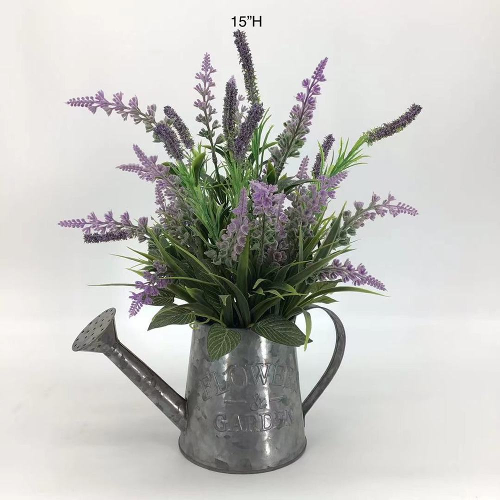 Botanical table decor