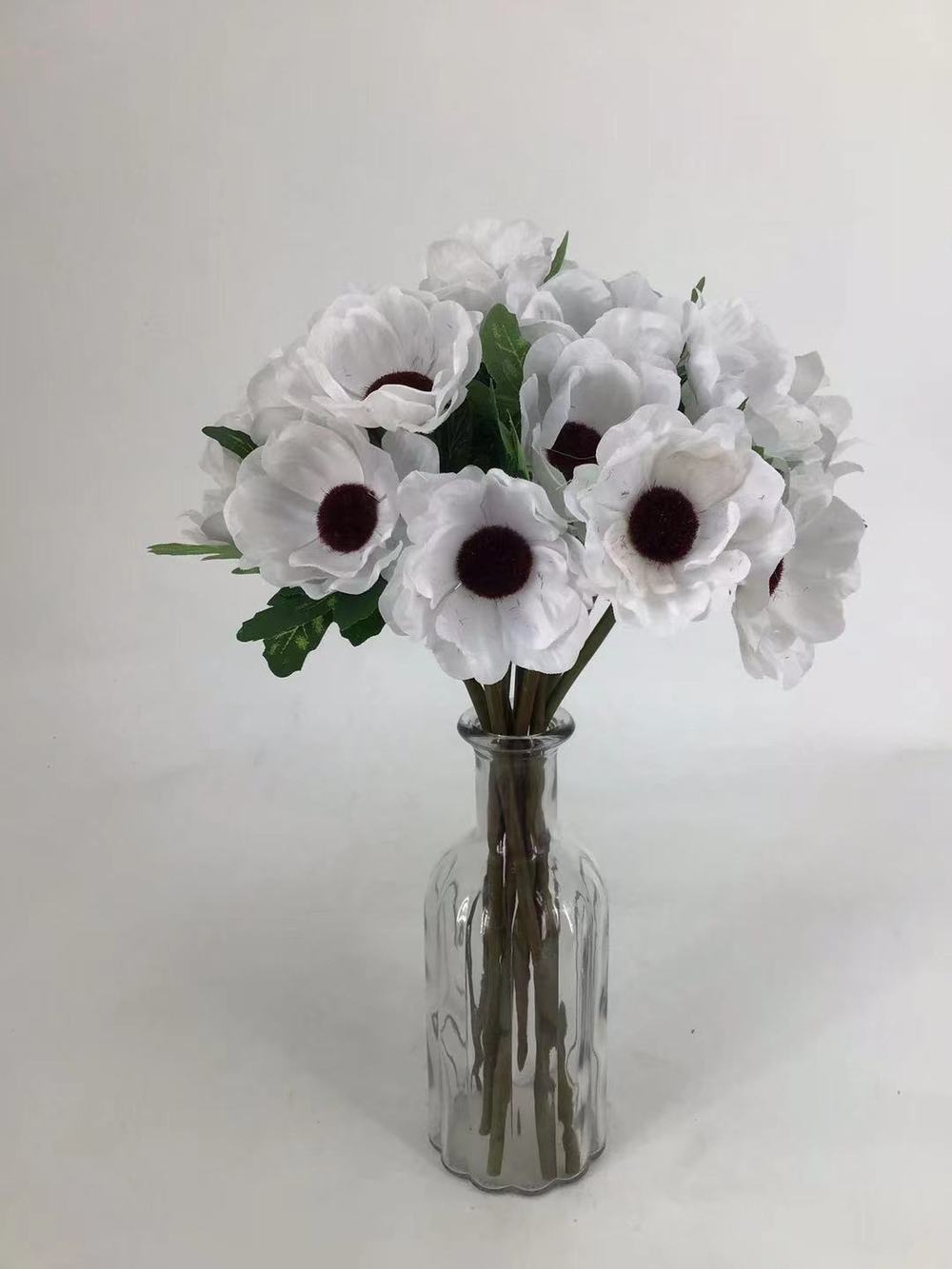 Botanical table decor
