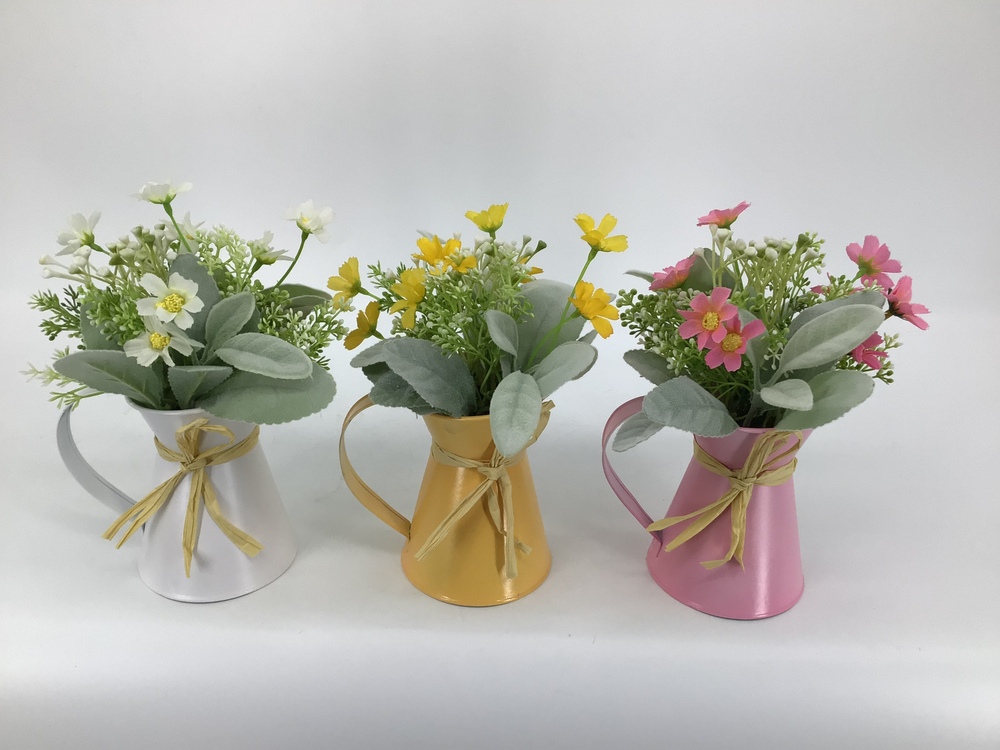 Botanical table decor