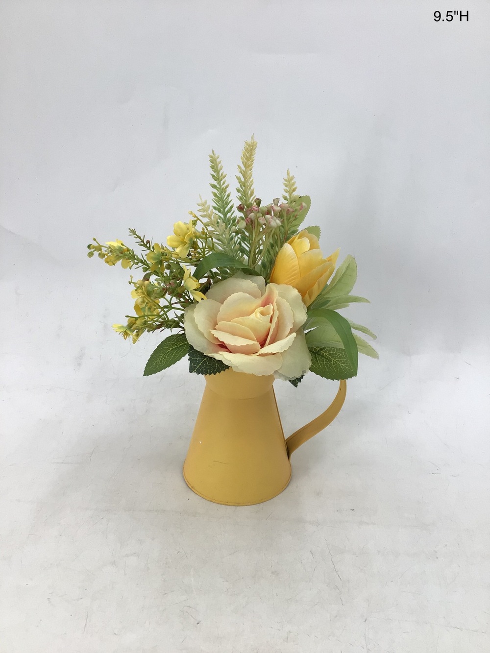 Botanical table decor