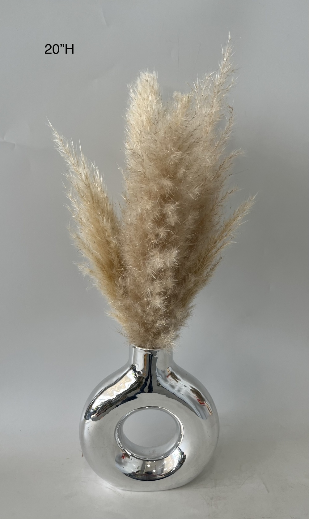 Botanical table decor