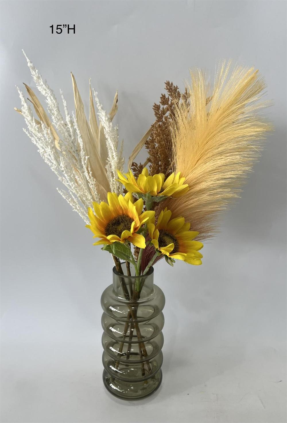 Botanical table decor