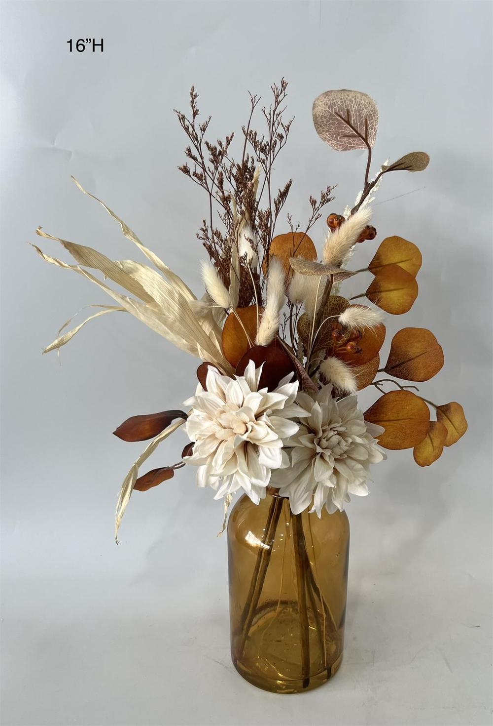 Botanical table decor