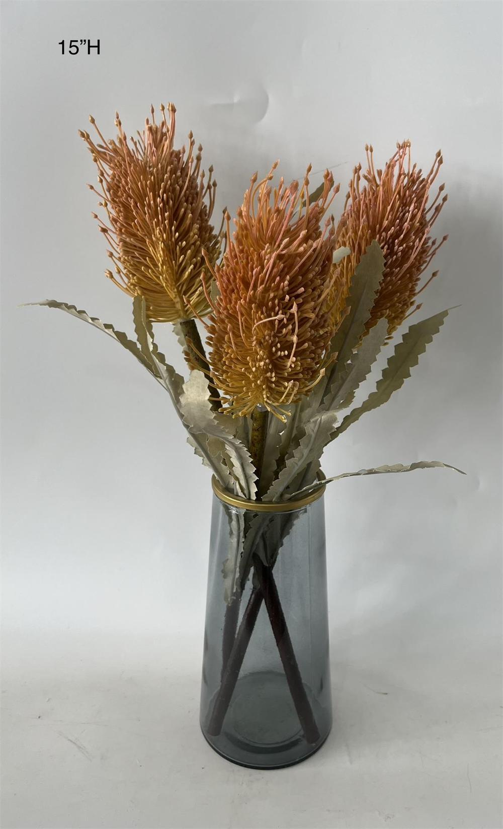 Botanical table decor