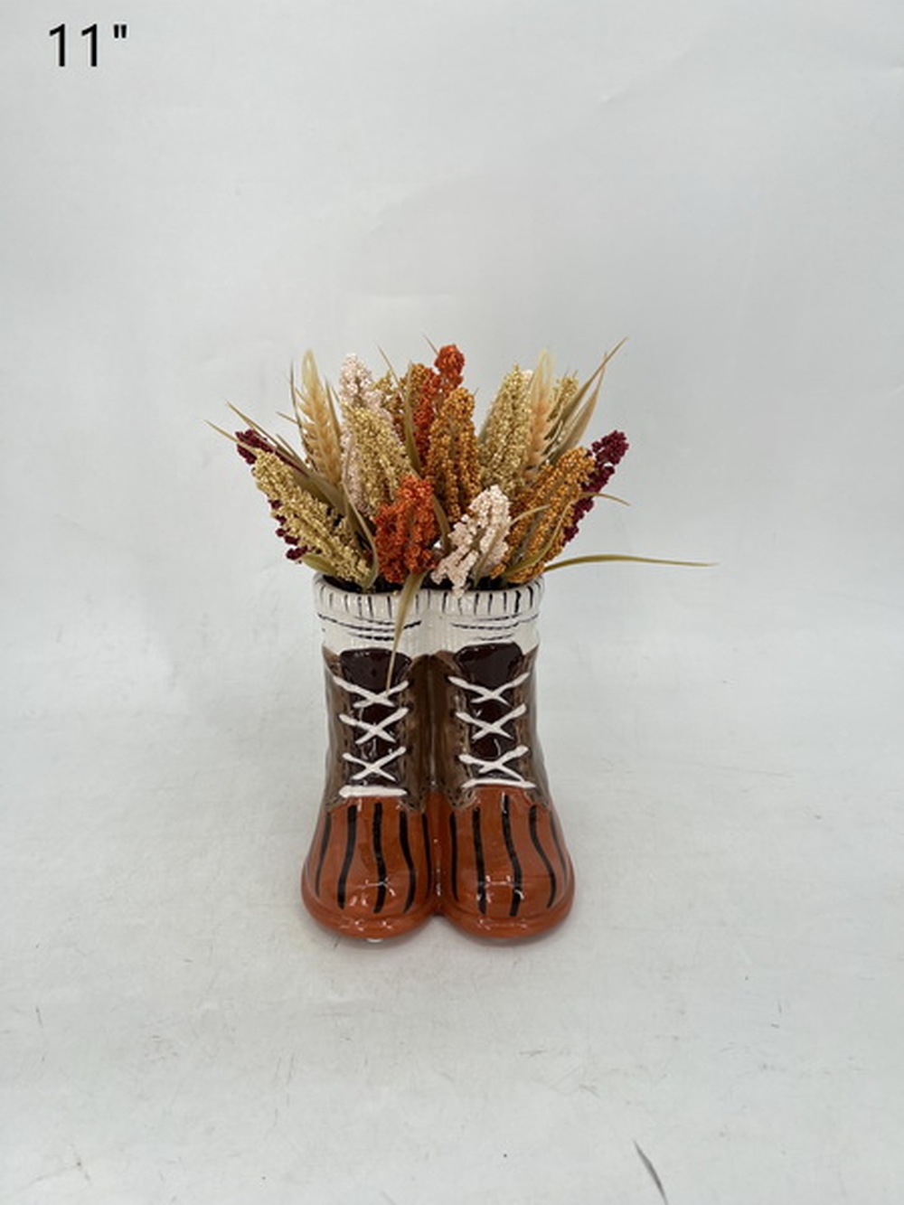 Botanical table decor