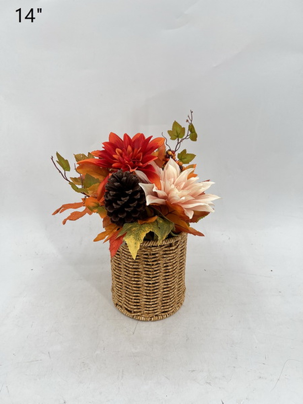 Botanical table decor