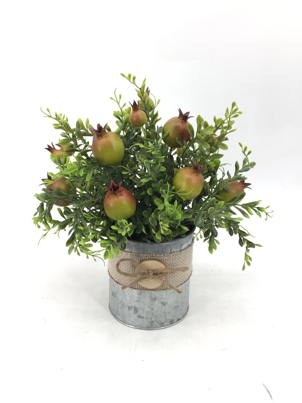 Botanical table decor