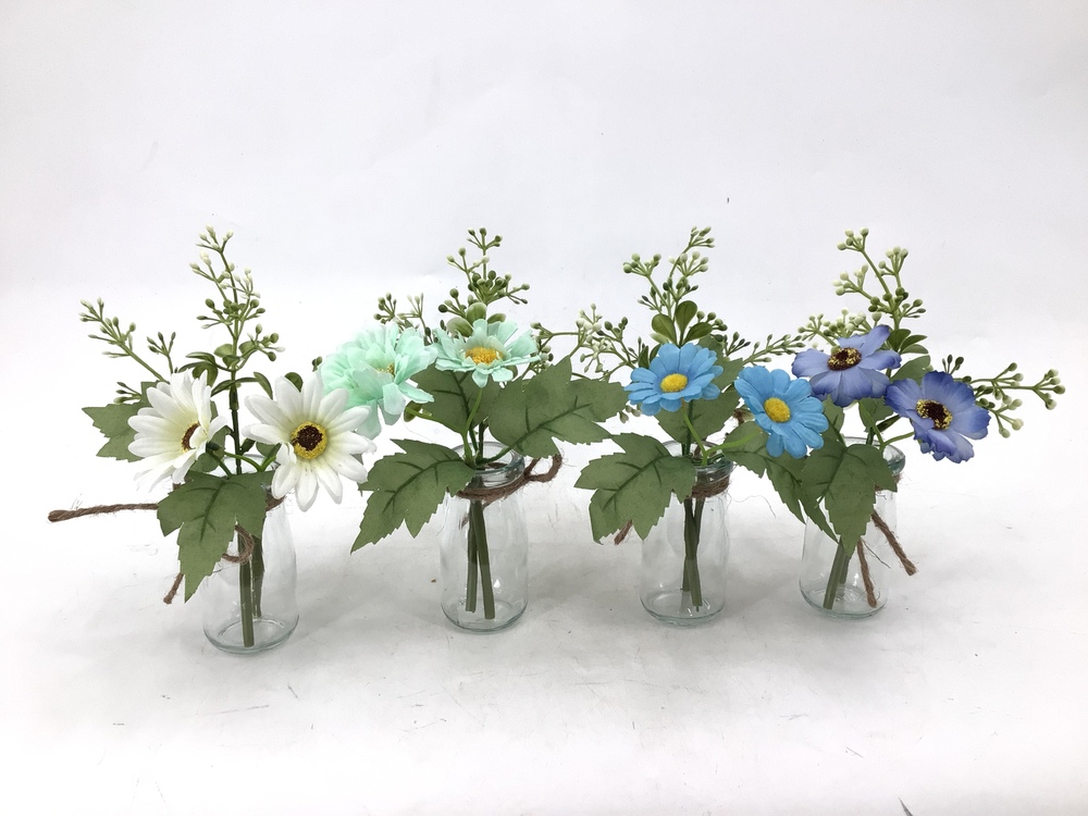 Botanical table decor
