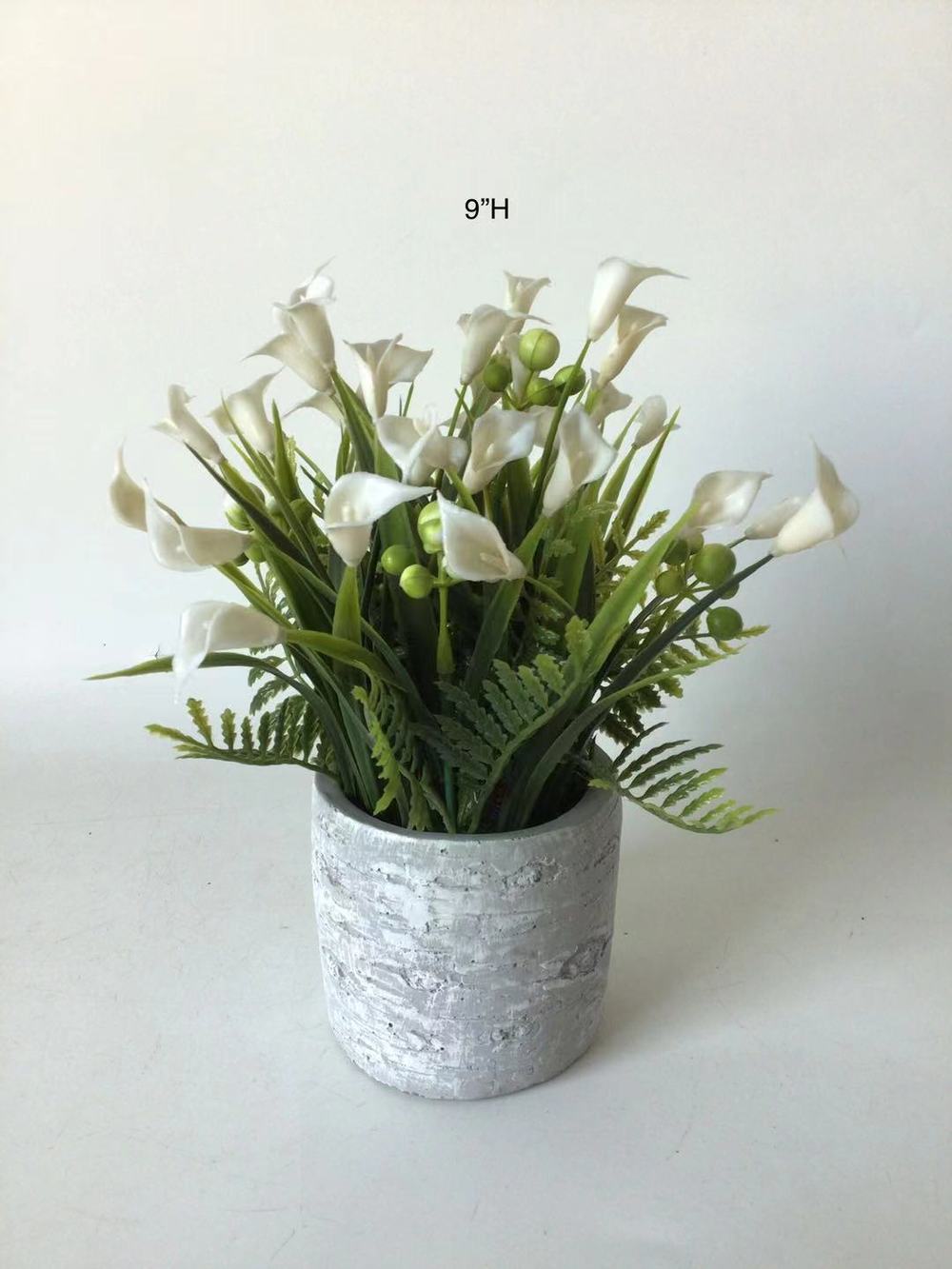 Botanical table decor