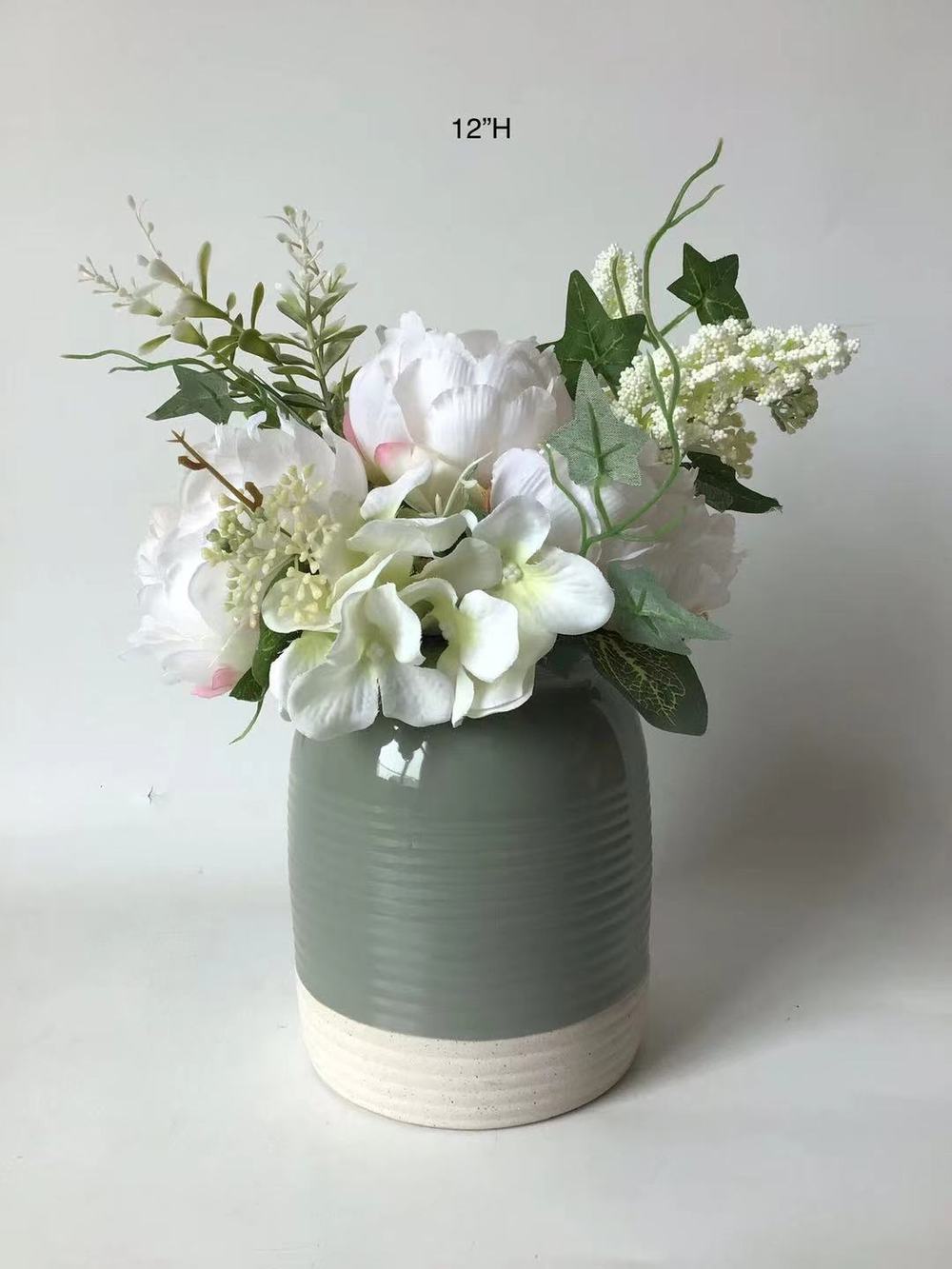 Botanical table decor