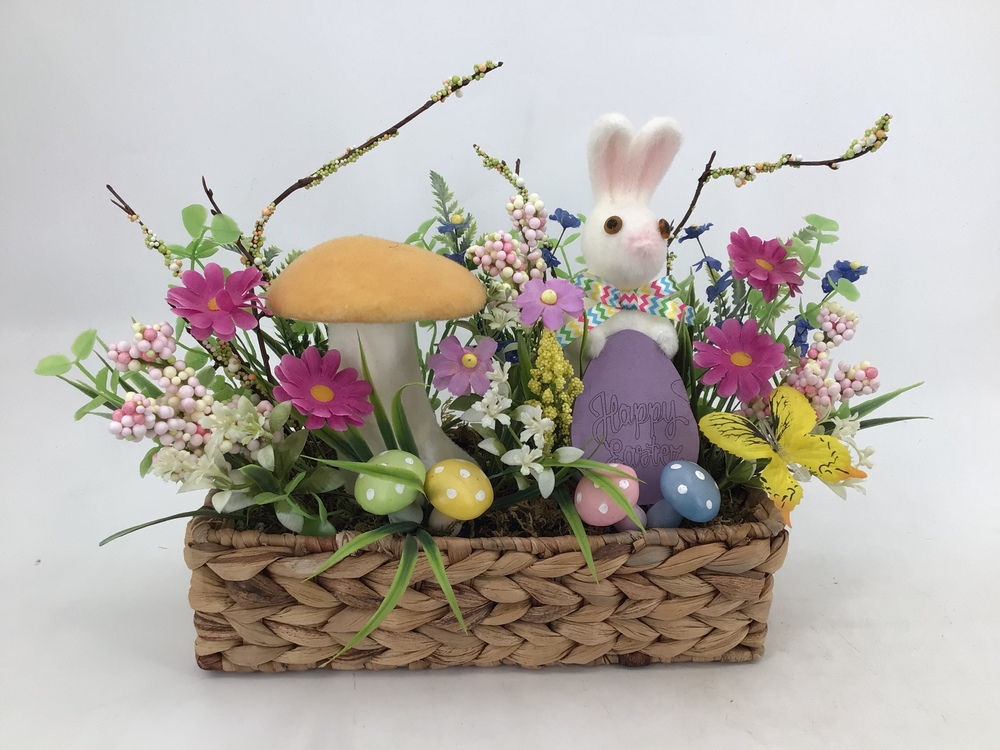 Botanical table decor