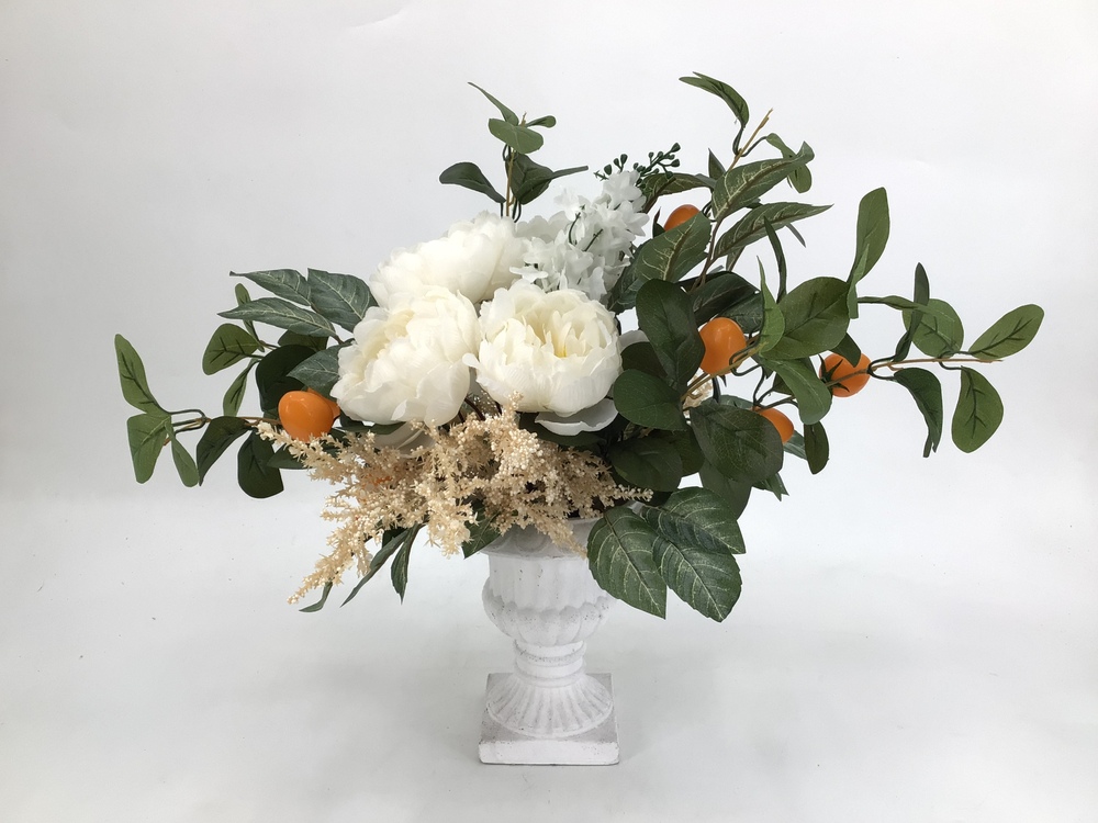 Botanical table decor