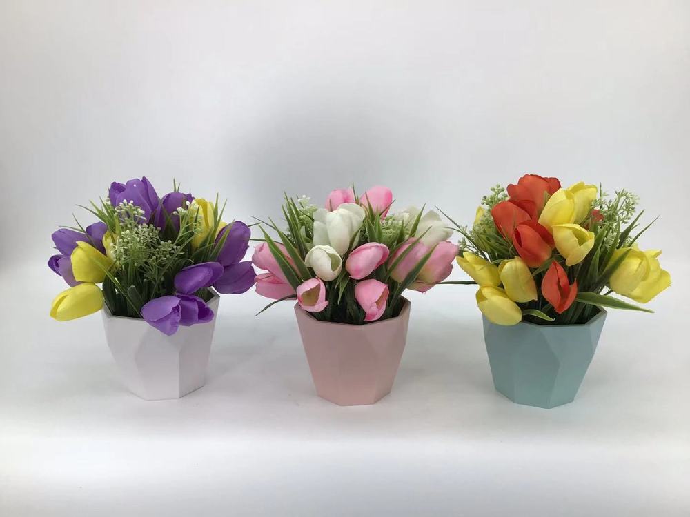 Botanical table decor
