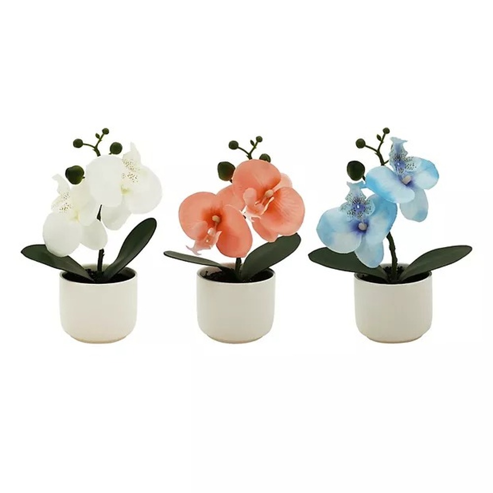 Botanical table decor