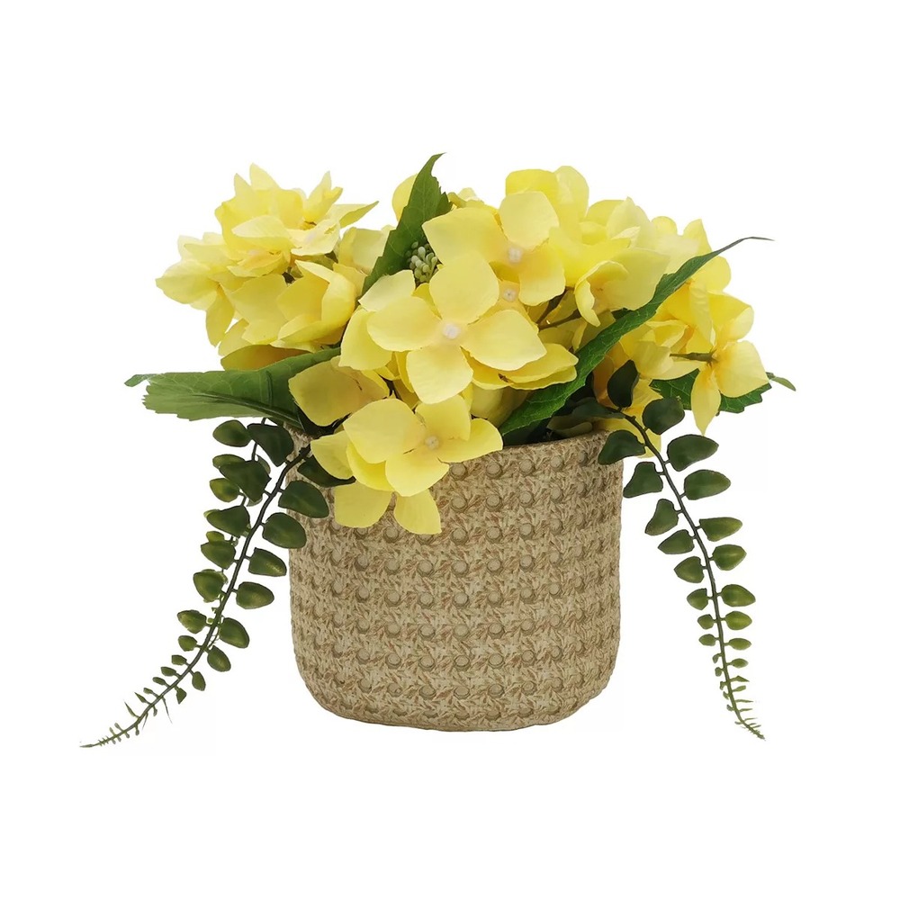 Botanical table decor