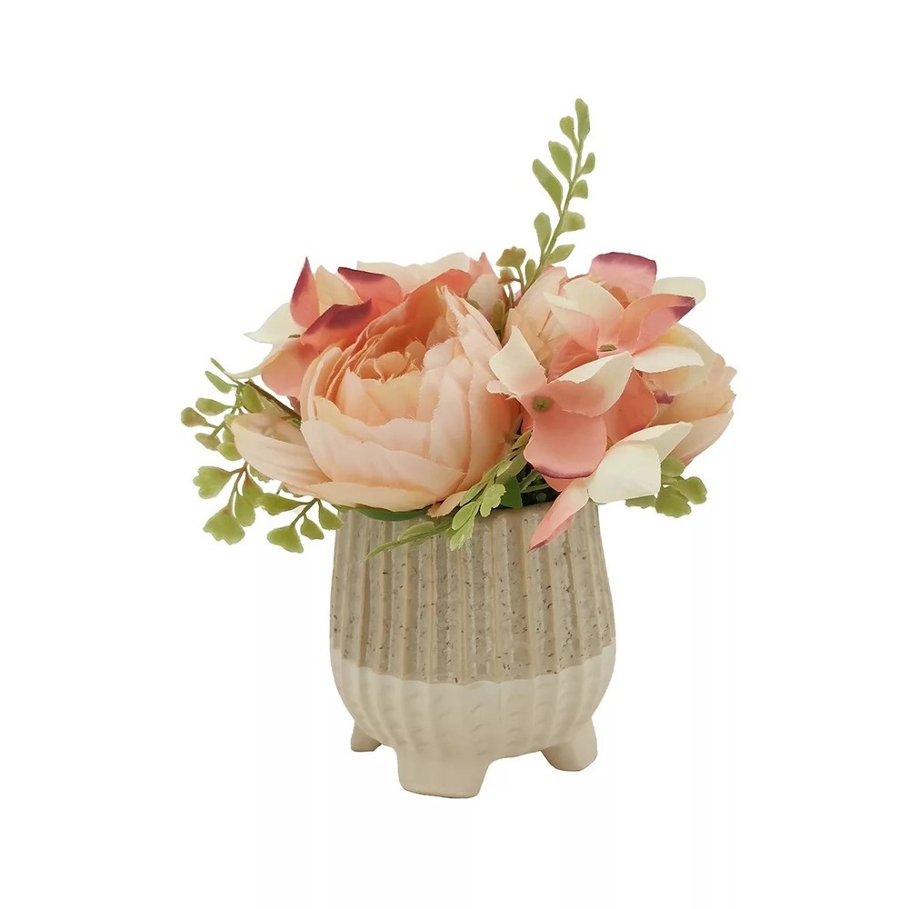 Botanical table decor