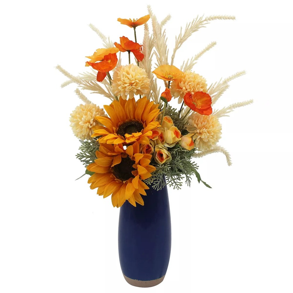 Botanical table decor