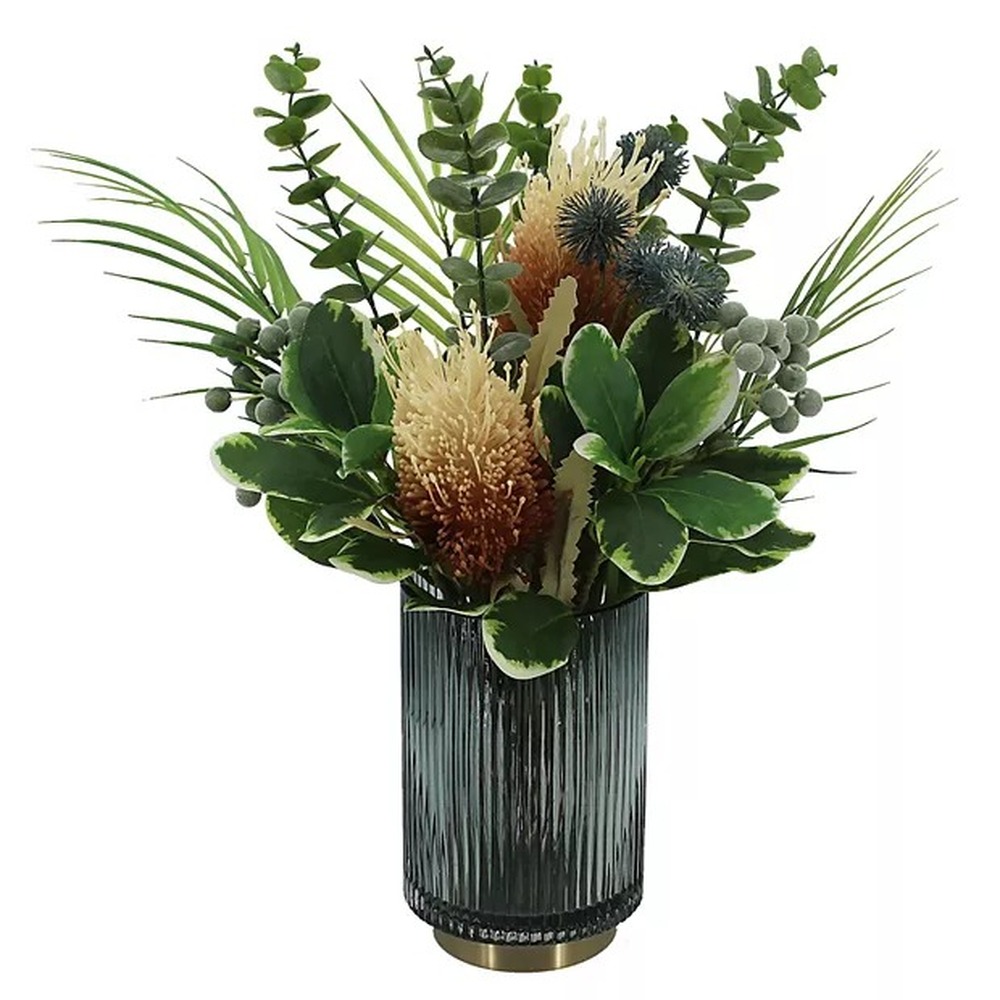 Botanical table decor
