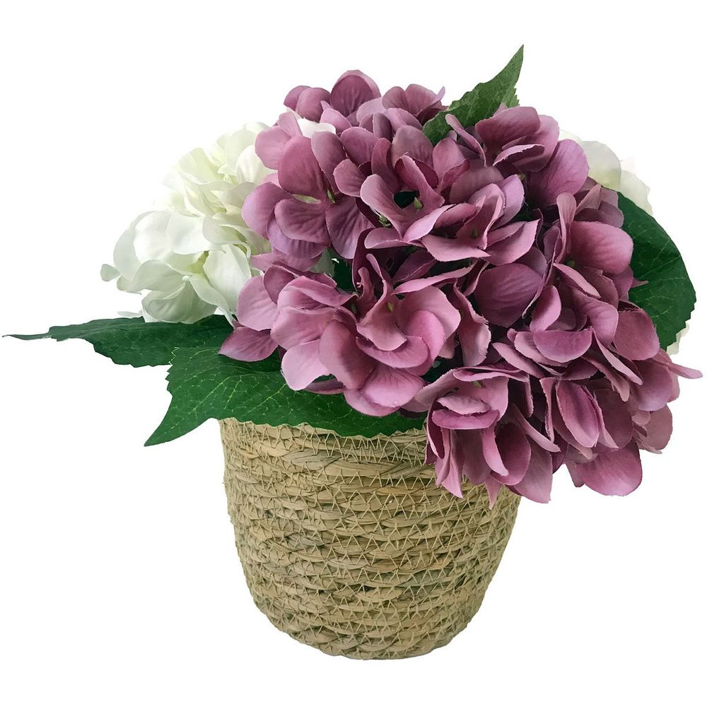 Botanical table decor