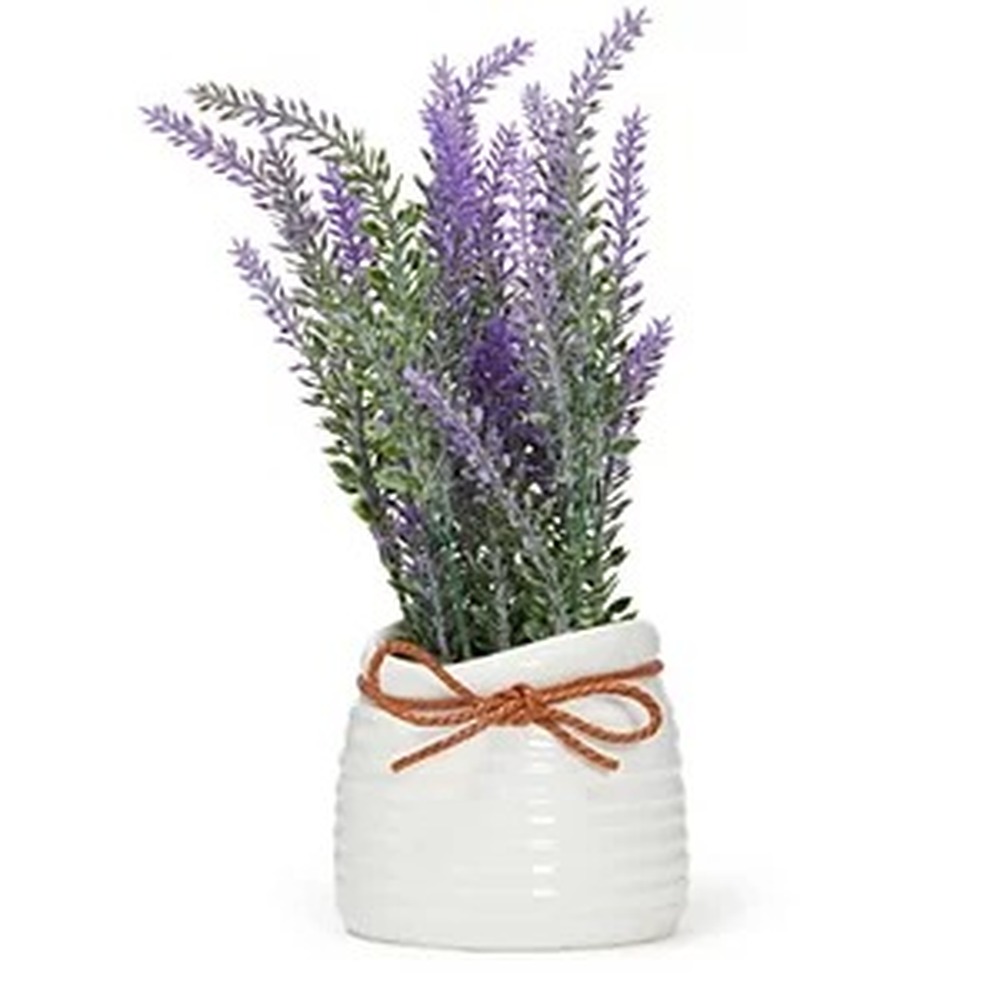 Botanical table decor