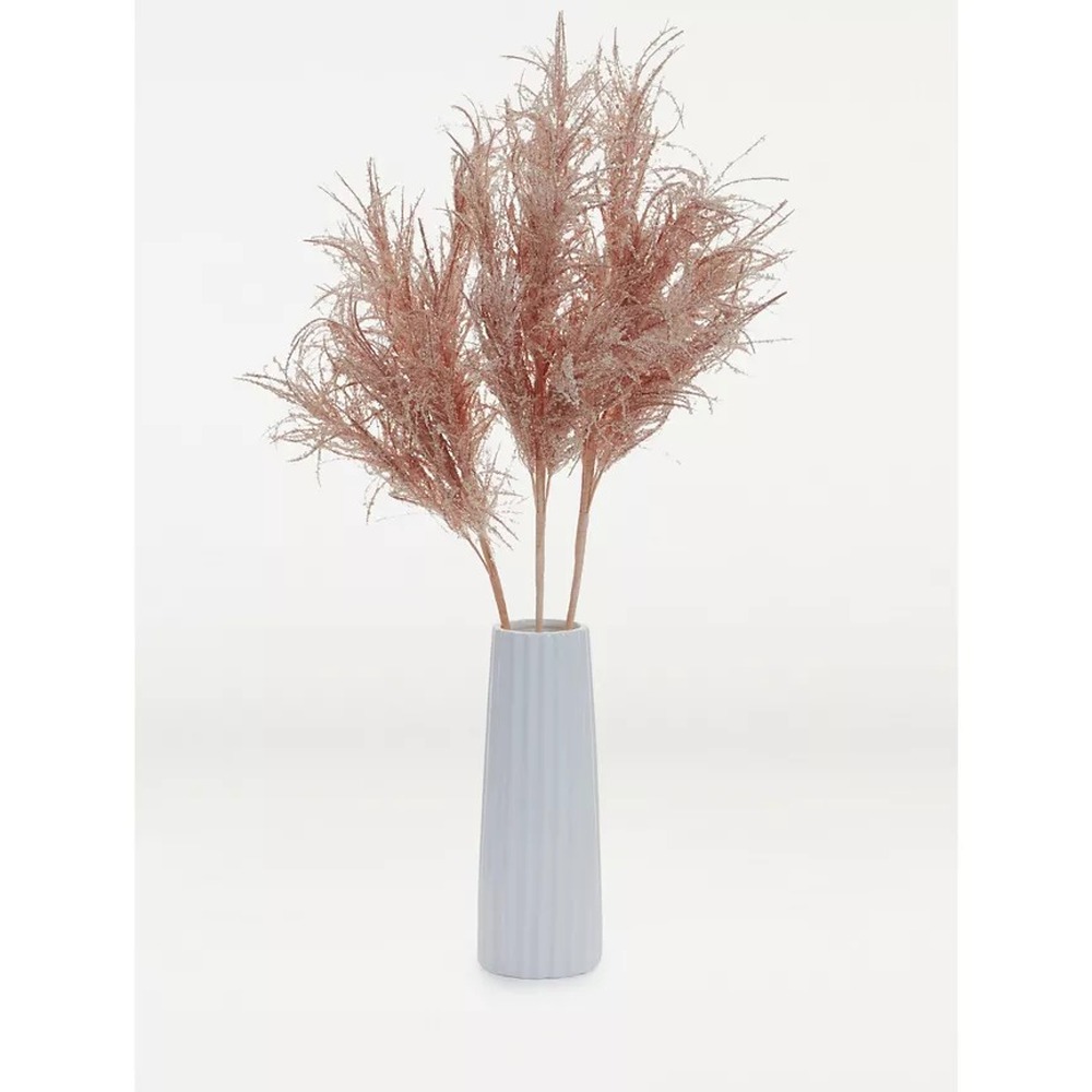 Botanical table decor