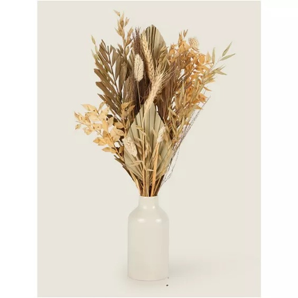 Botanical table decor
