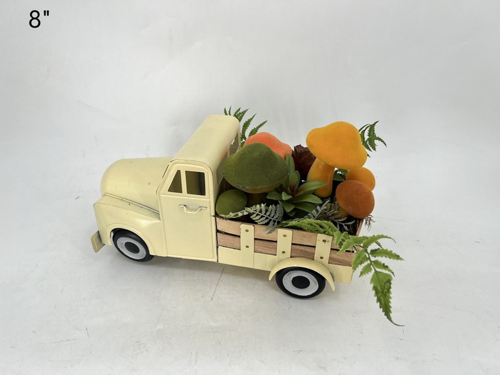 Botanical table decor
