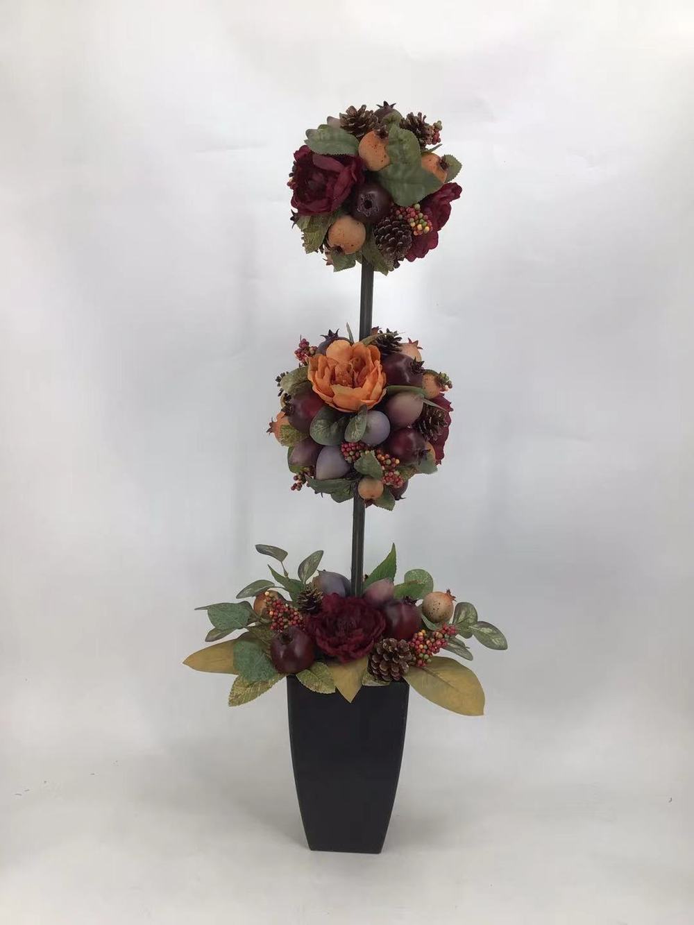Botanical table decor
