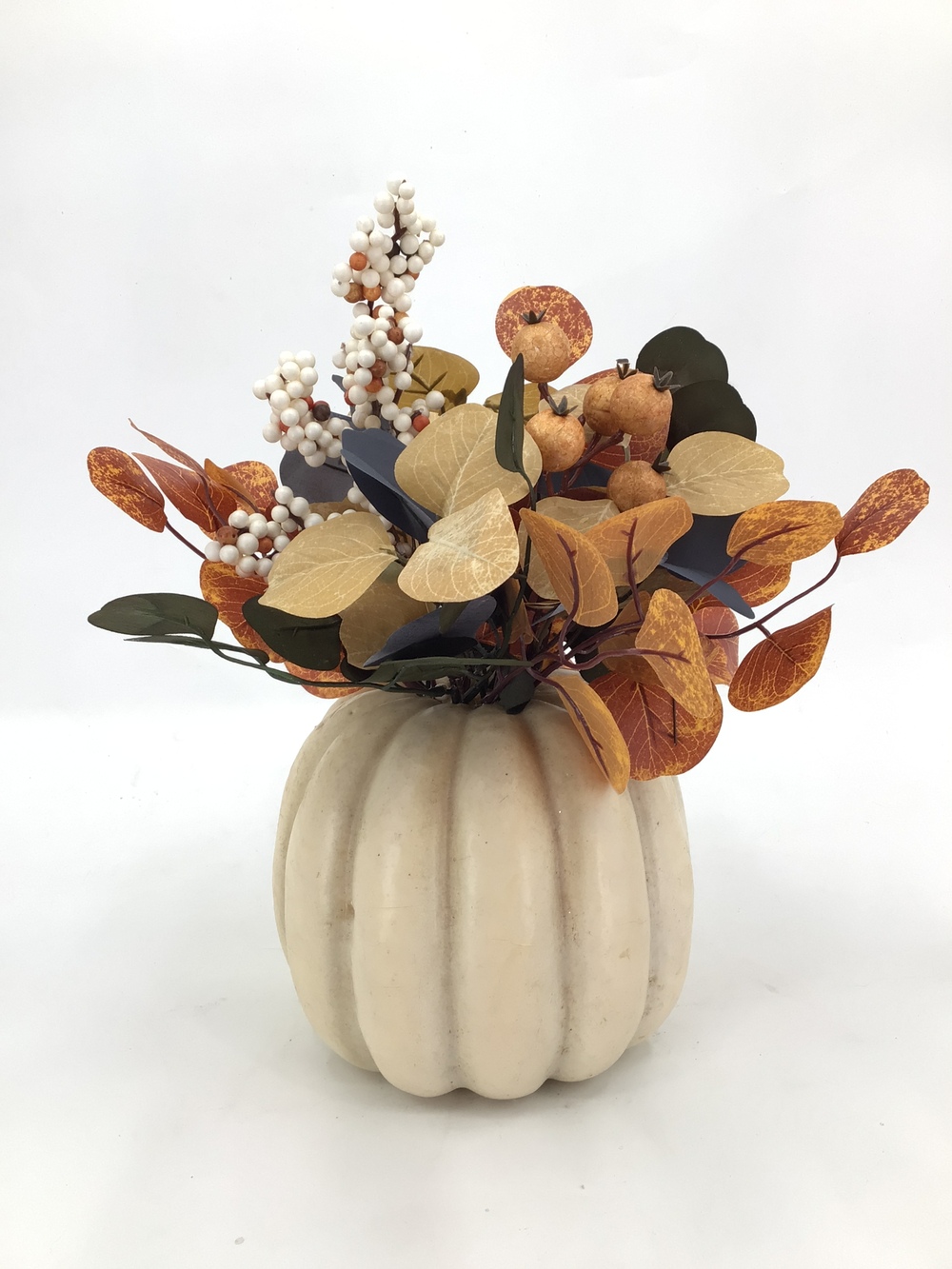Botanical table decor