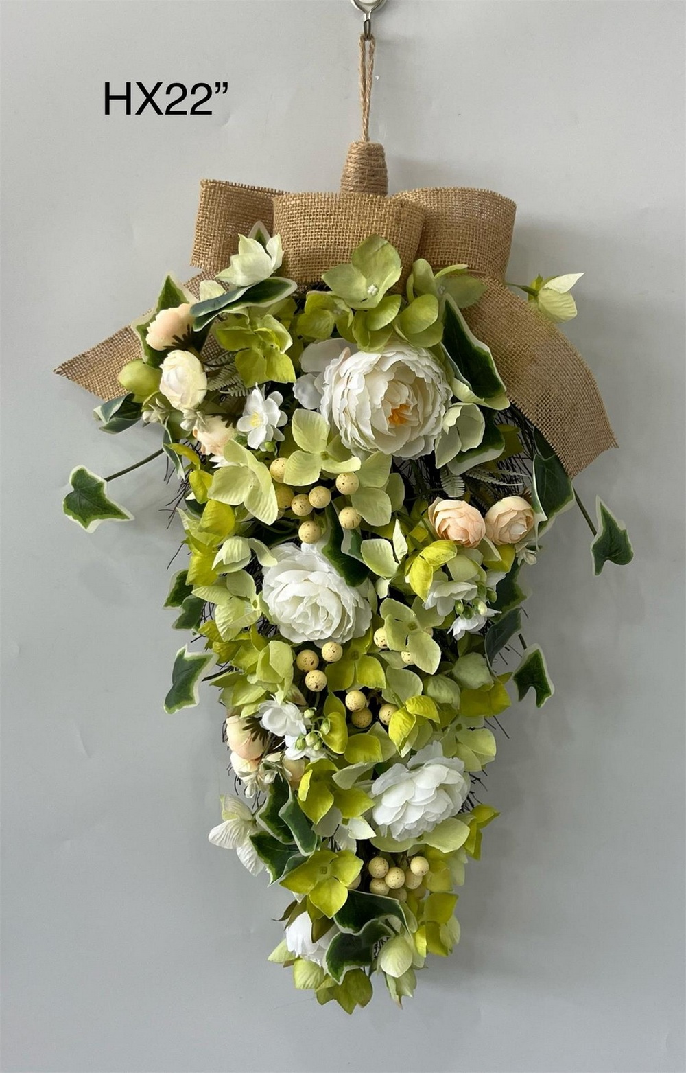 Botanical teadrop