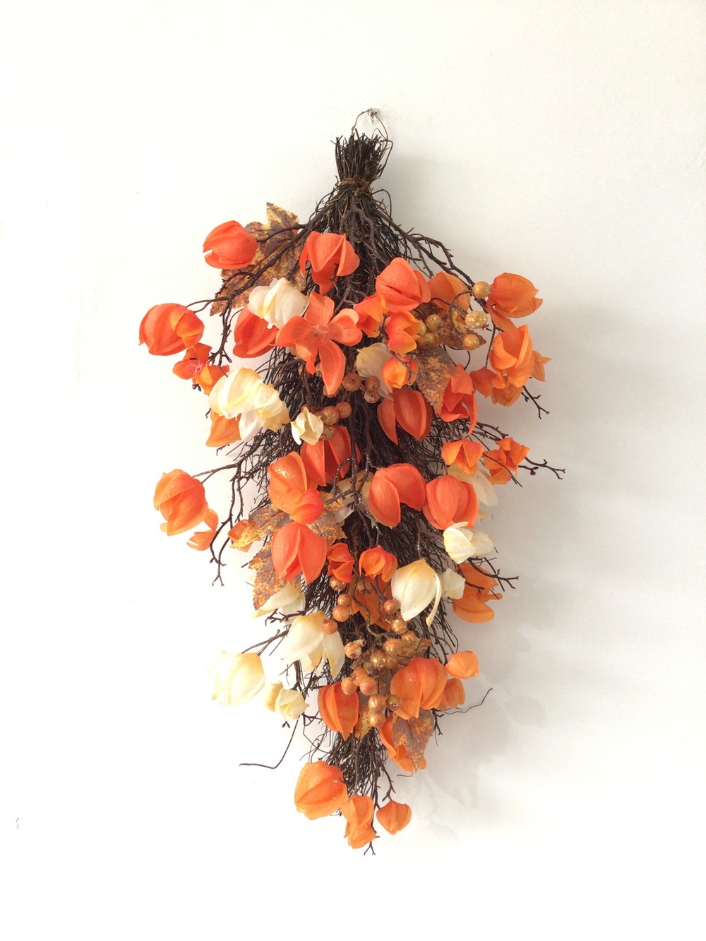 Botanical teadrop