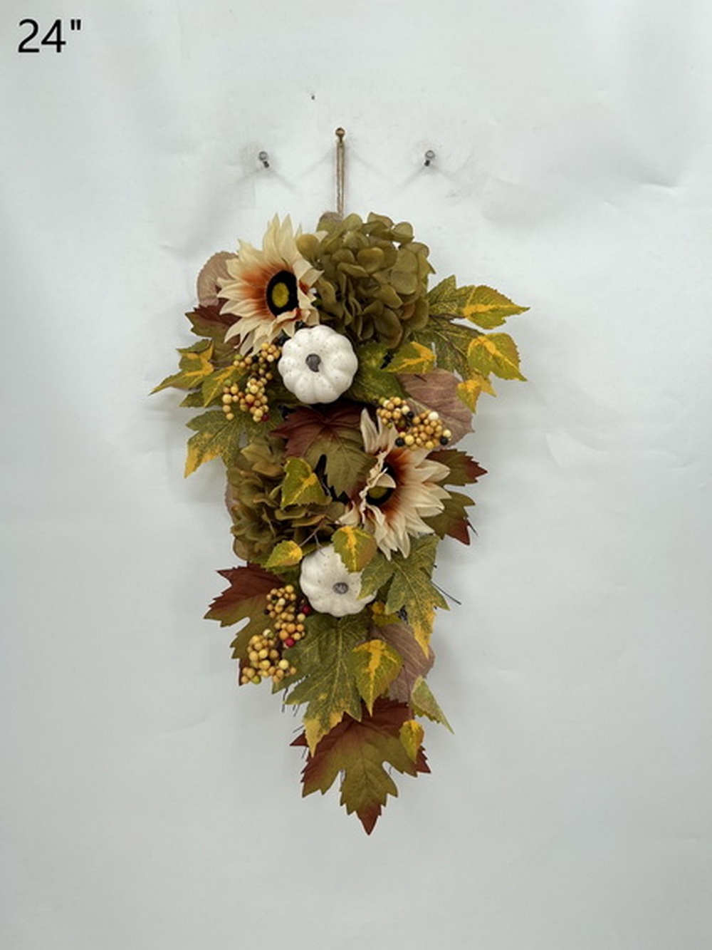Botanical teadrop