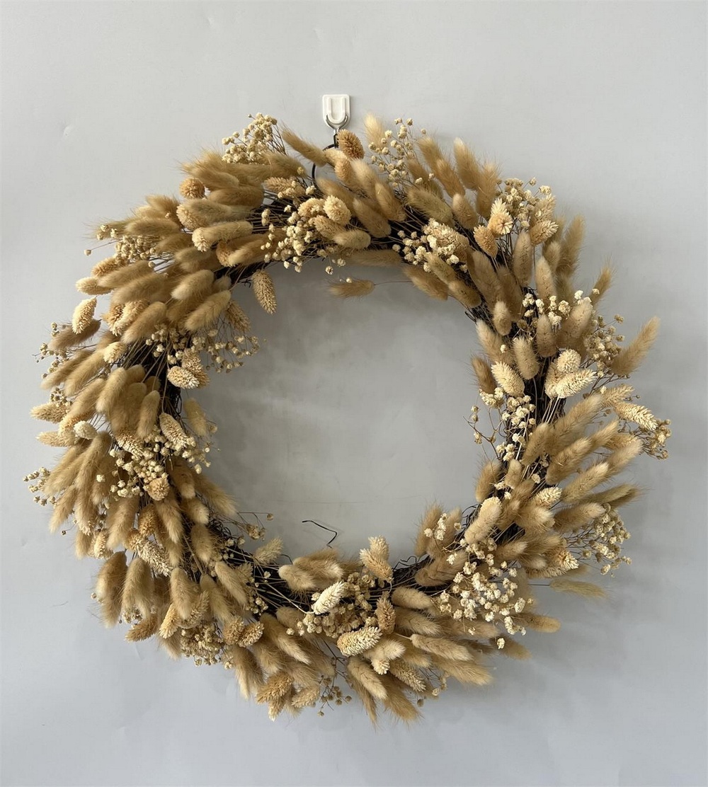 Botanical wreath