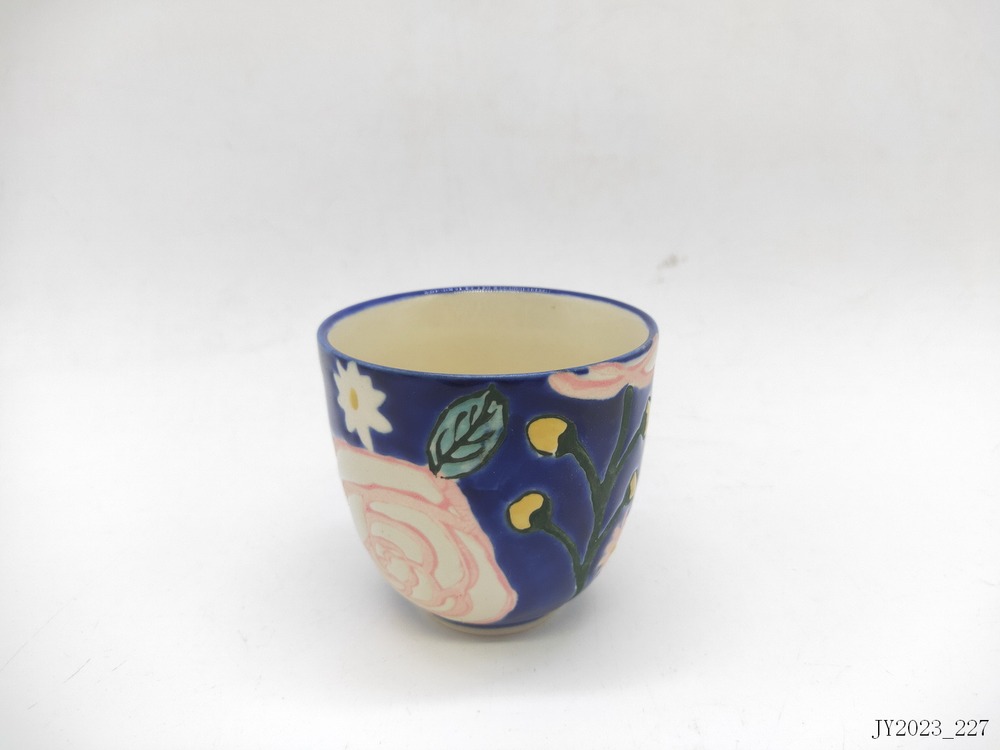 Cup
