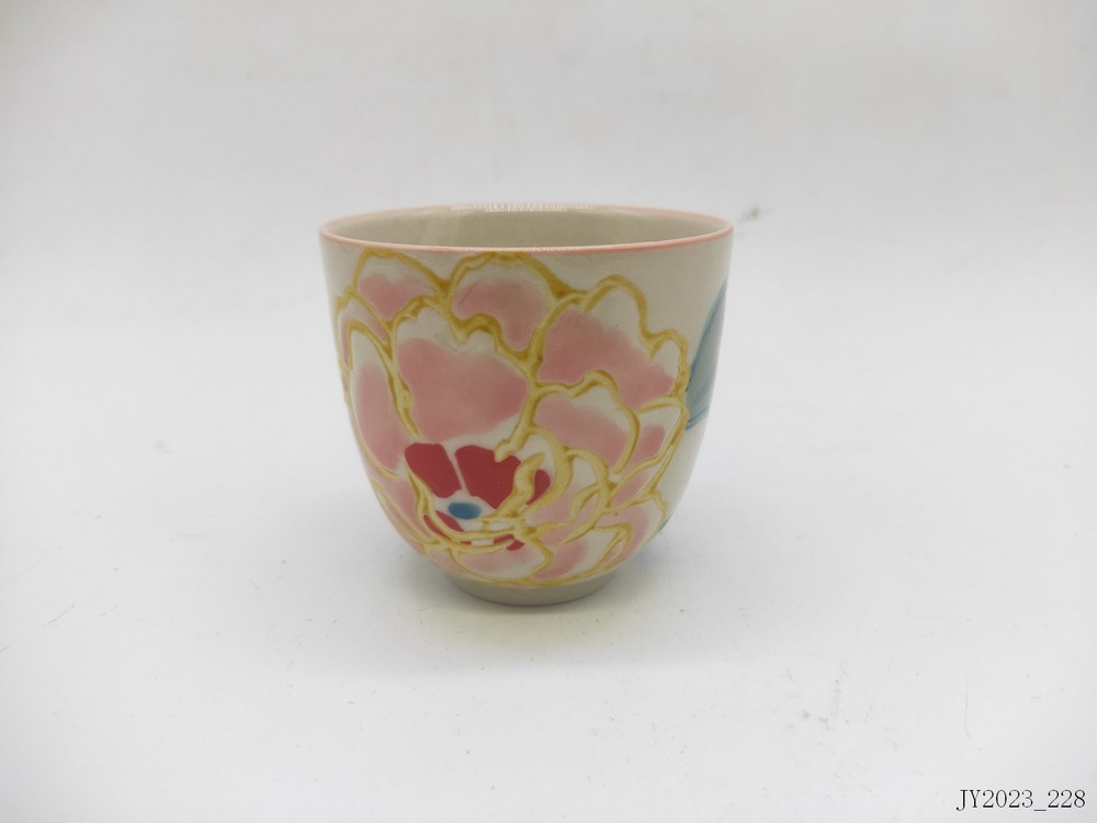 Cup