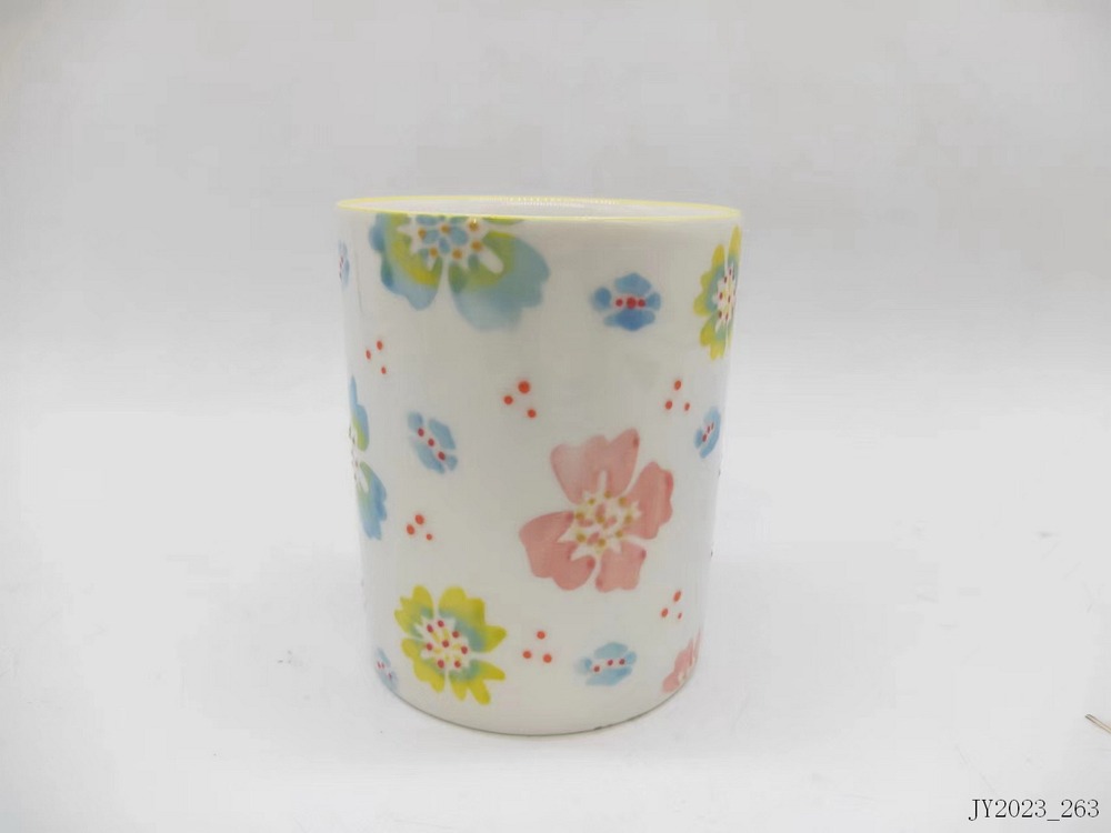 Cup