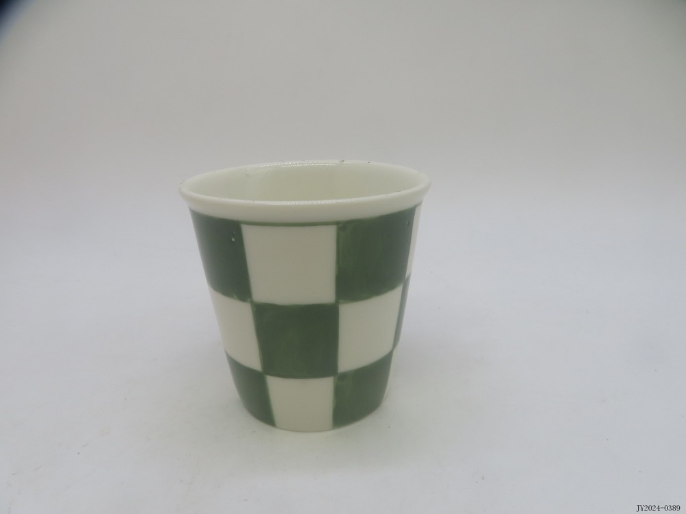 Cup