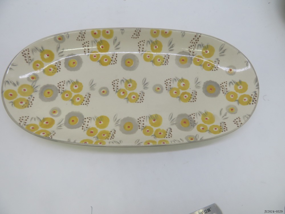 Oval plate