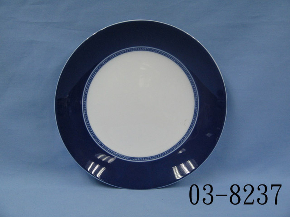 03-8237