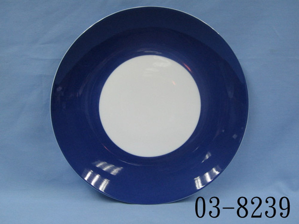 03-8239