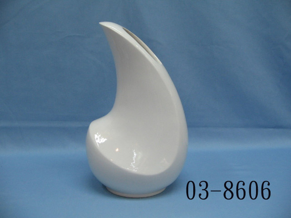 03-8606