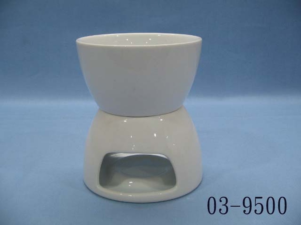 03-9500